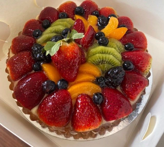 Whole Cakes, Tarts & Flans